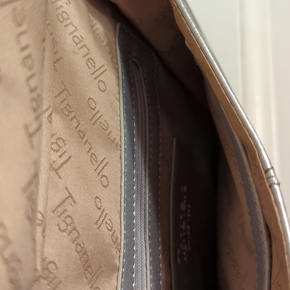 Tignanello Silver Leather Crossbody Purse - Picture 8 of 9